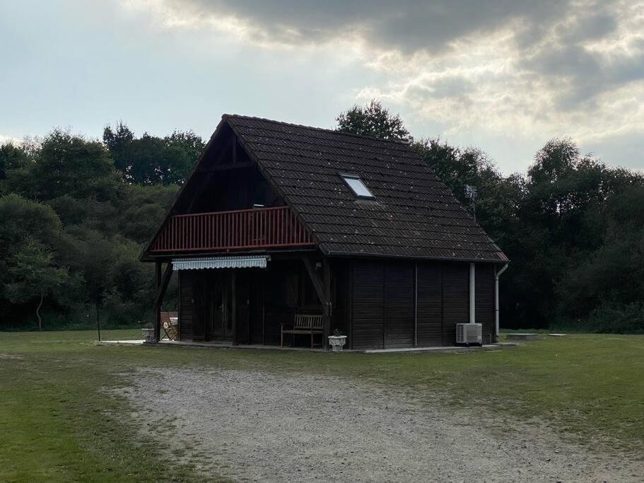Le Chalet Limousin Folles Esterno foto