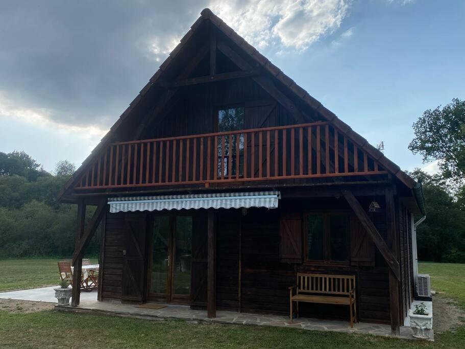Le Chalet Limousin Folles Esterno foto